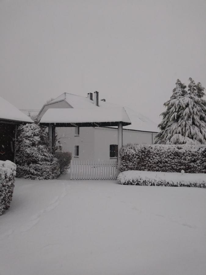Petites-Tailles - Chambre D'Hotes Vielsalm Exterior photo